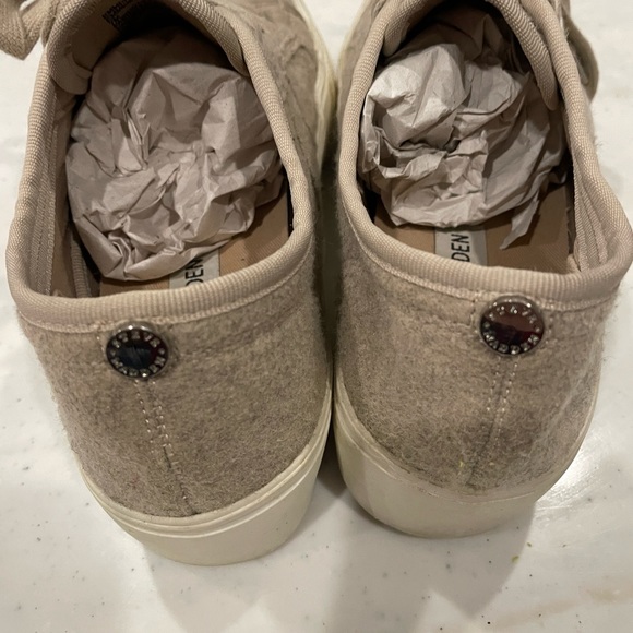 Steve Madden Emmi Lace Sneakers Size7 - Picture 2 of 7